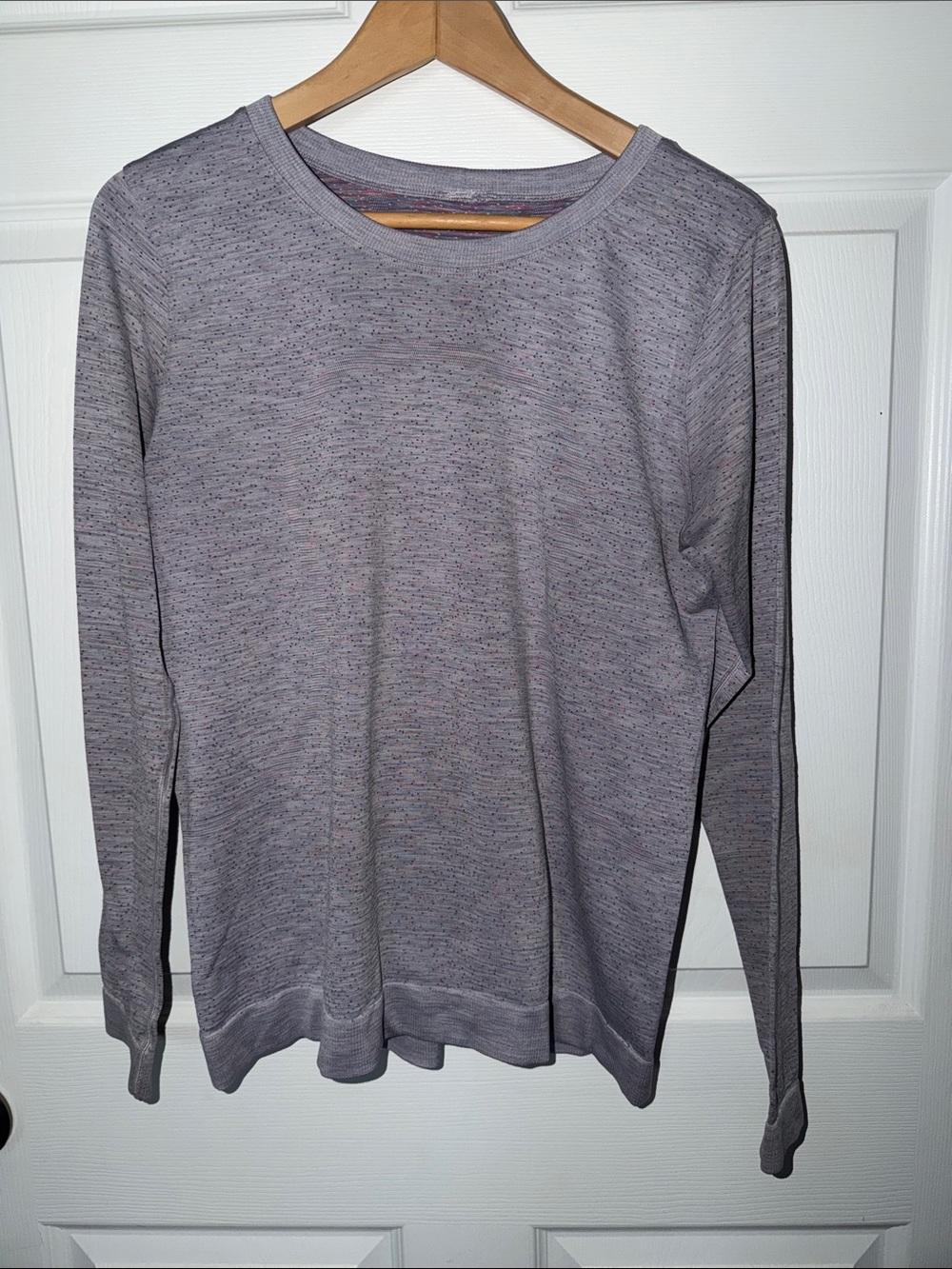 lululemon athletica Swiftly Relaxed fit Long Sleeve Crew -Light Lavender Heather